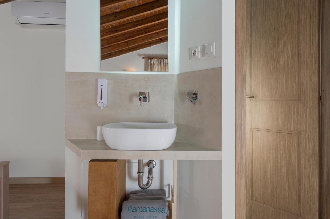 Pantanassa Villas Agia Marina  Bagian luar foto